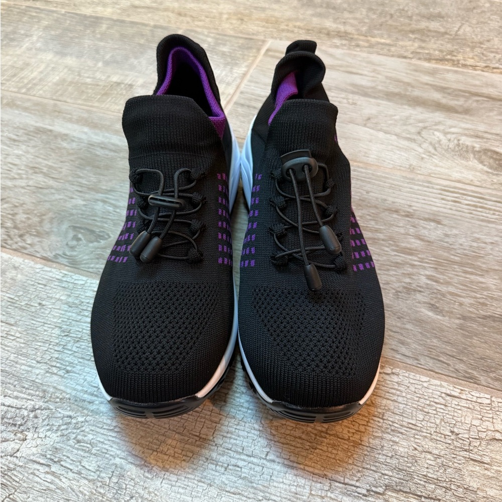 Stylish Black and Purple Women's Athletic Shoes